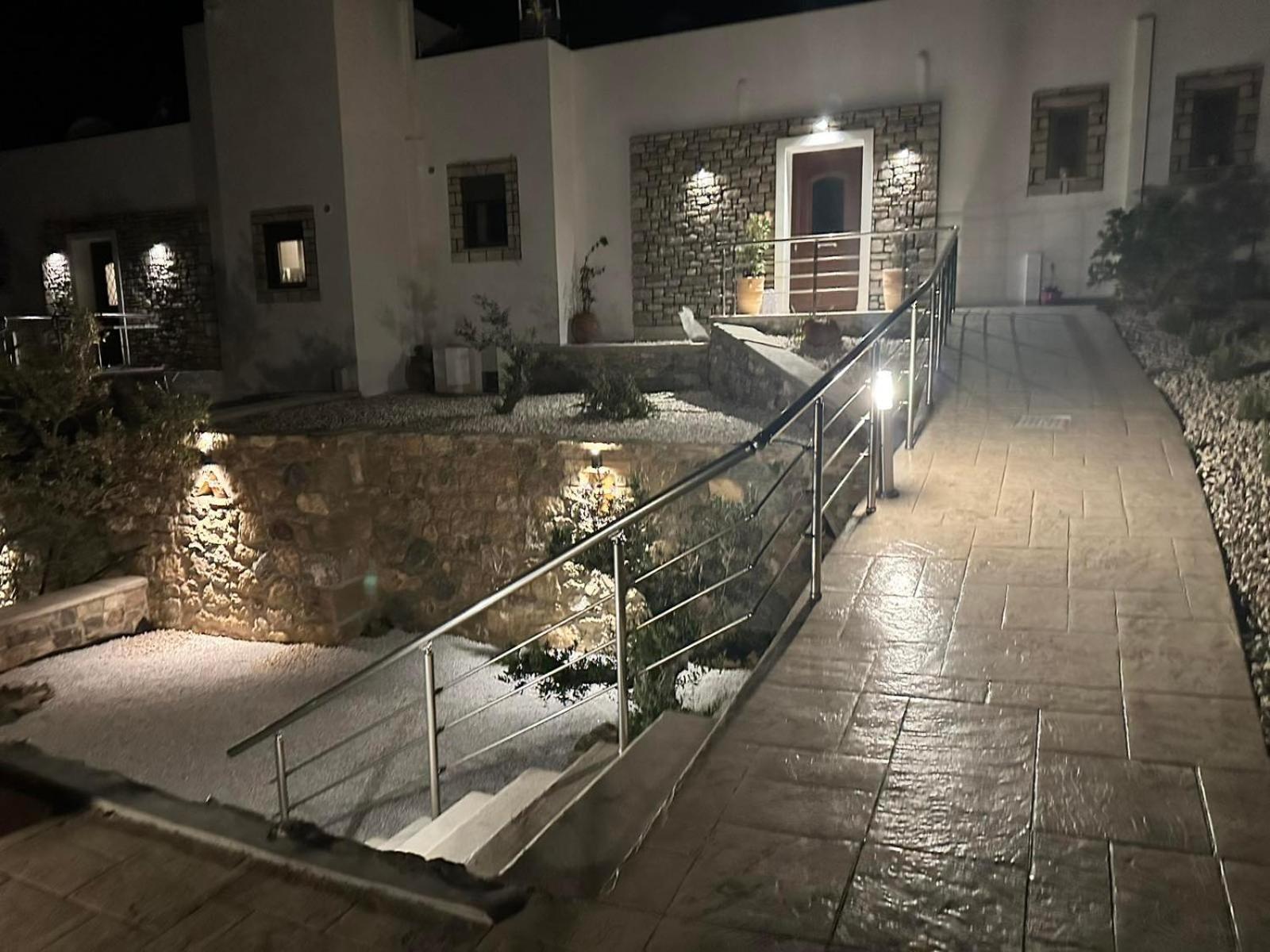 Mediterranean View Villa Makrýgialos Exteriér fotografie