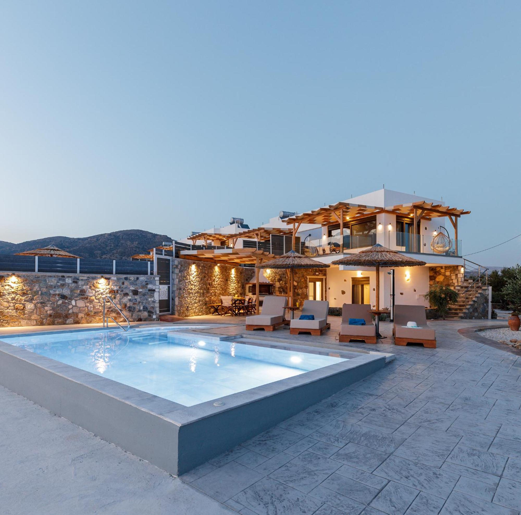 Mediterranean View Villa Makrýgialos Exteriér fotografie